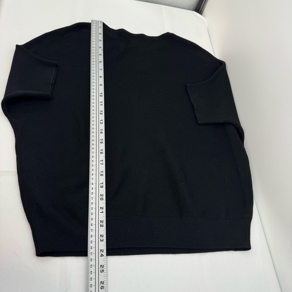 R Label Black Wool Sweater S/M Pullover Dolman Short Sleeve - Picture 8 of 8